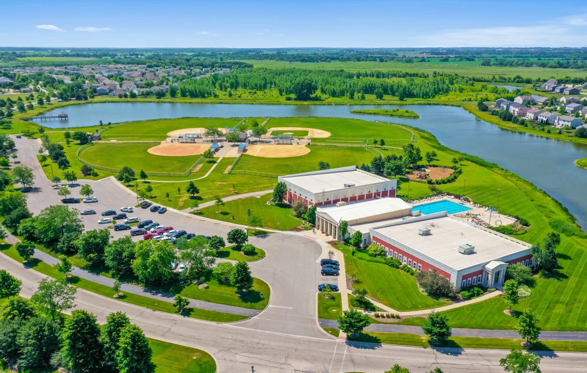 Elevating Pingree Grove's Real Estate Through Captivating Imagery: Pix by Painter's Expertise Unveiled 