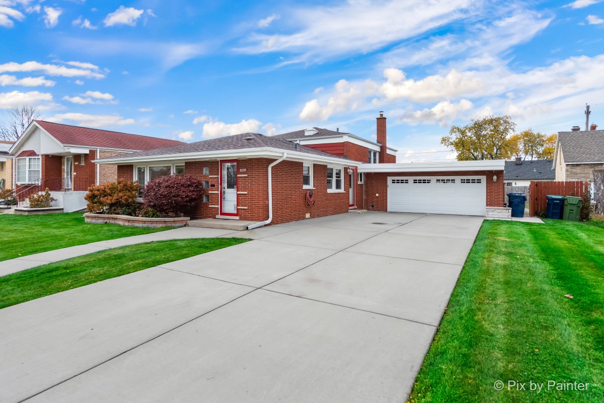 Evergreen Park Vista: Pix by Painter's Premier Real Estate Photography 
