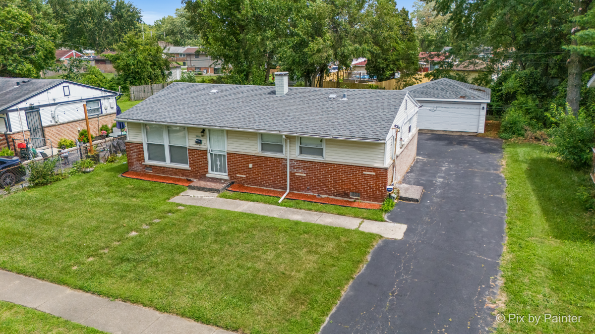 Showcasing Markham’s Best: Professional Real Estate Photography by Pix by Painter